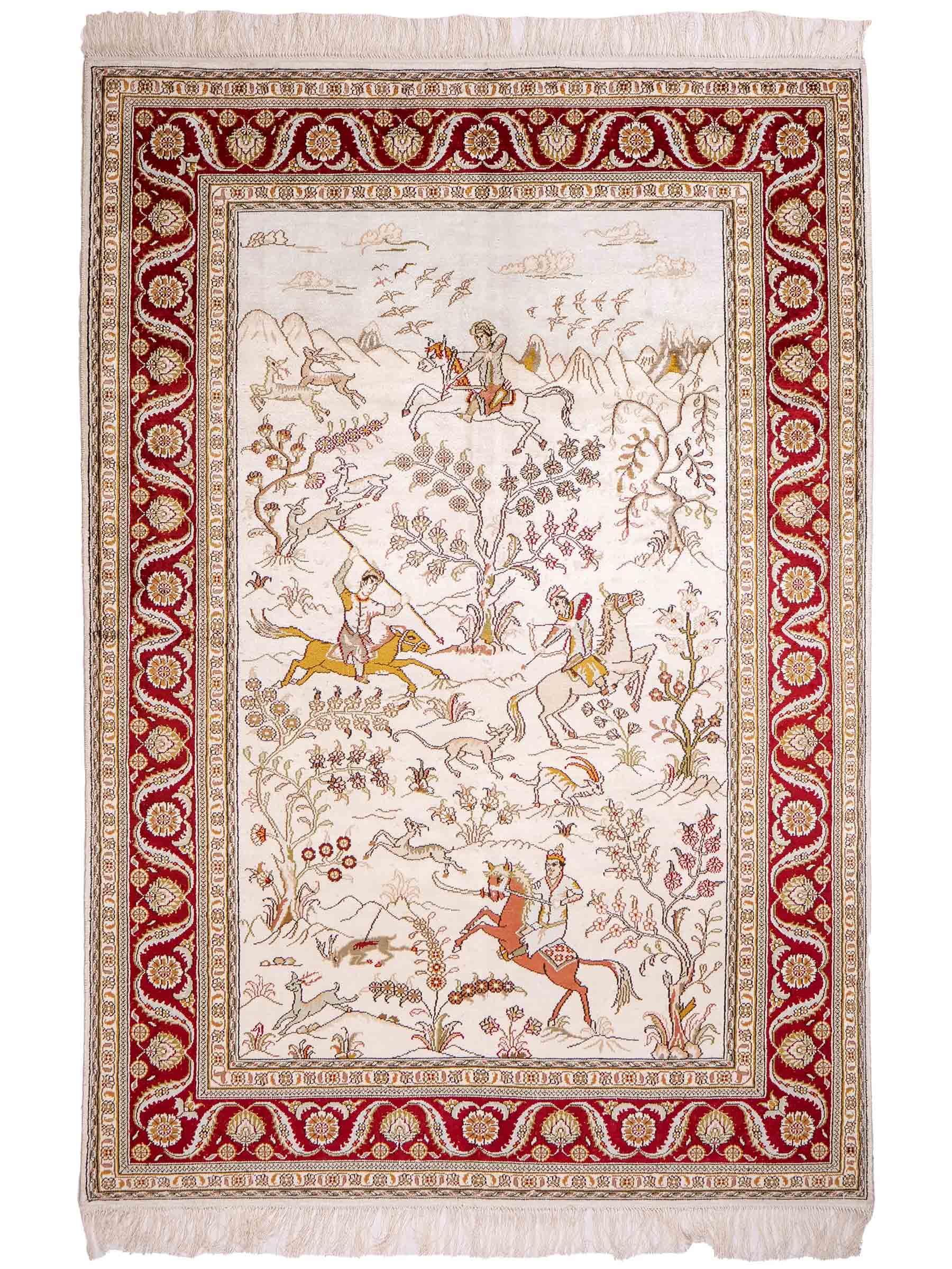 Feiner, handgeknüpfter Art Ghom aus Kunstseide. Ursprung China. Größe: 185 x 122 cm. Hauptfarben: Weiß, Creme, Rot. Vertrieb durch JUPITER Intl.
