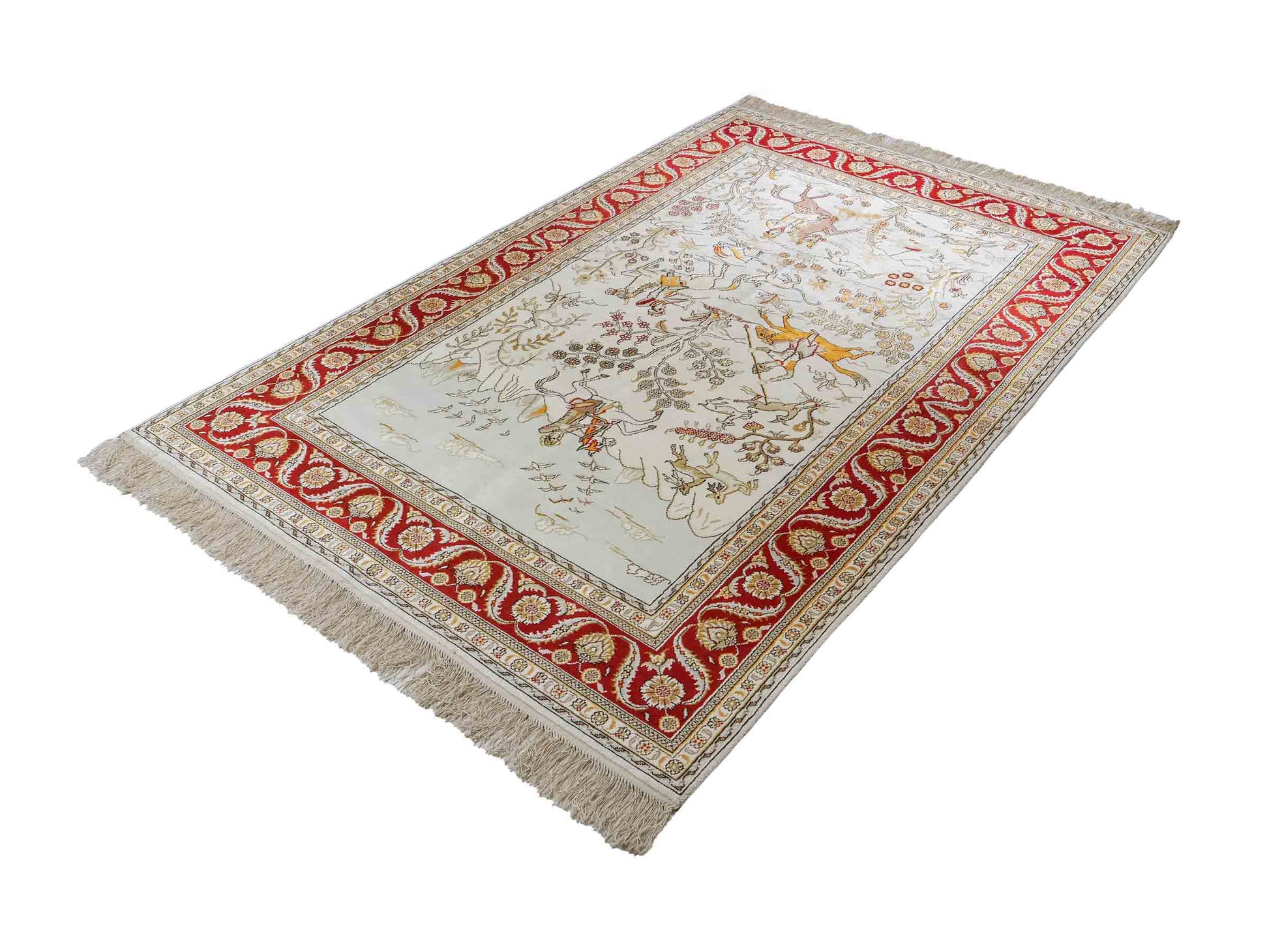 Feiner, handgeknüpfter Art Ghom aus Kunstseide. Ursprung China. Größe: 187 x 125 cm. Hauptfarben: Weiß, Creme, Rot. Vertrieb durch JUPITER Intl.