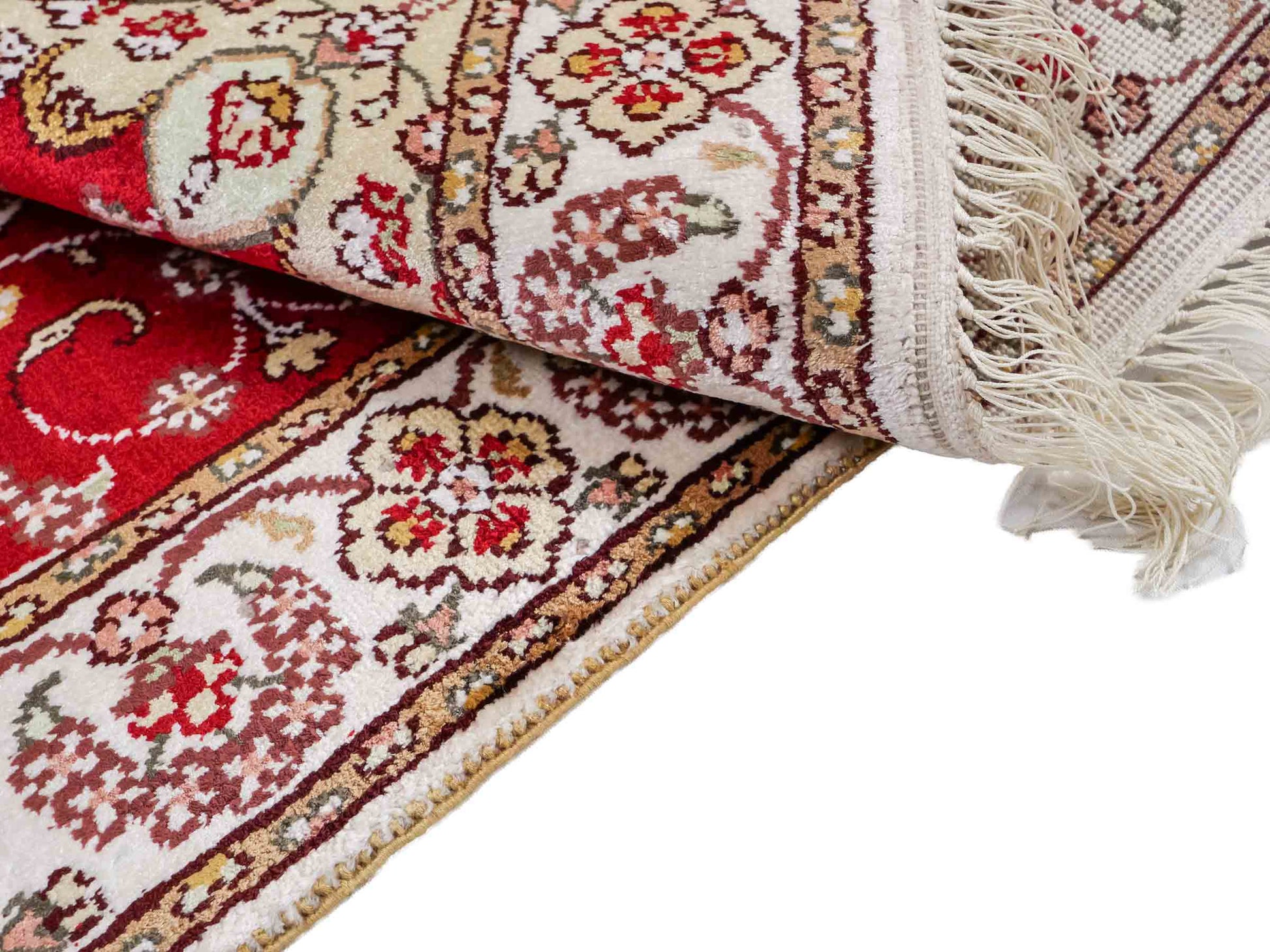 Feiner, handgeknüpfter, chinesischer Orientteppich mit Ghom Design aus Kunstseide, rot, creme, weiß. 90x62 cm. Verkauf durch Jupiter Intl.