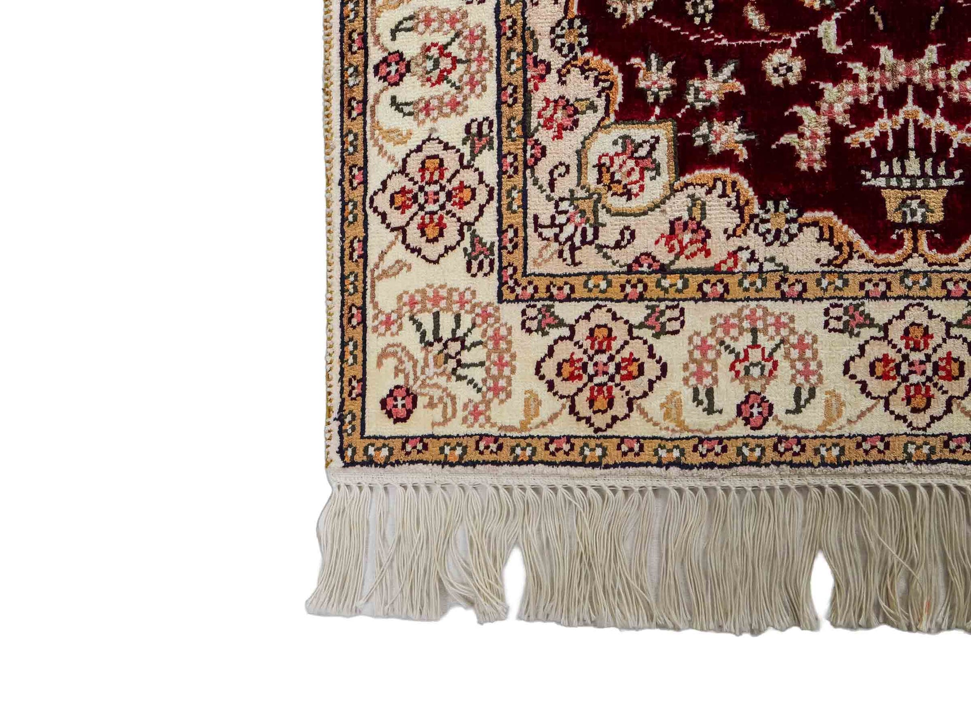 Feiner, handgeknüpfter, chinesischer Orientteppich mit Ghom Design aus Kunstseide, rot, weiß, creme. 90x63 cm. Verkauf durch Jupiter Intl.