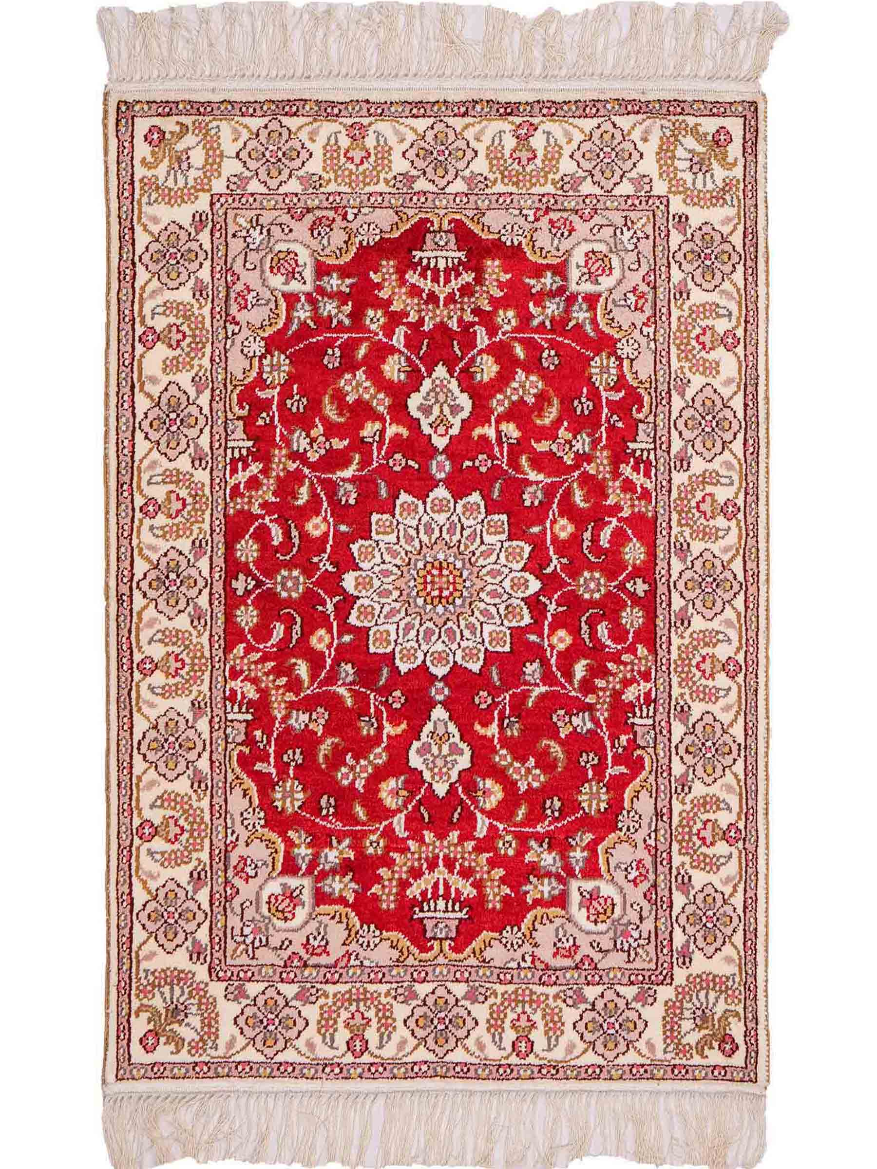 Feiner, handgeknüpfter, chinesischer Orientteppich mit Ghom Design aus Kunstseide, rot, weiß, creme. 91x60 cm. Verkauf durch Jupiter Intl.