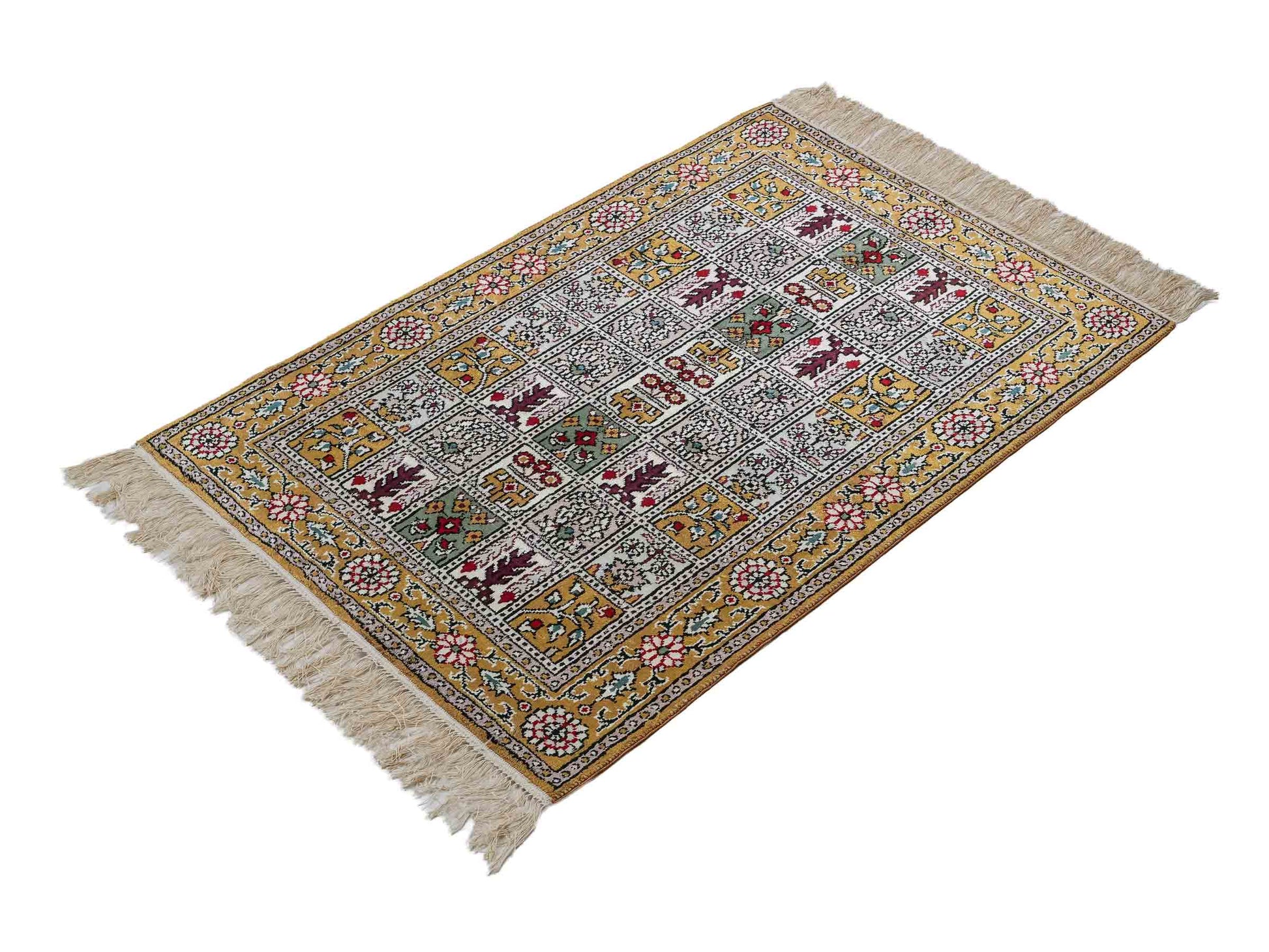 Feiner, handgeknüpfter, chinesischer Orientteppich mit Ghom Design aus Kunstseide, braun, oliv. 93x63 cm. Verkauf durch Jupiter Intl.