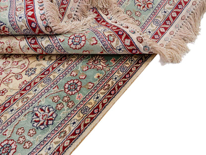 Sehr feiner, handgeknüpfter, chinesischer Hereke Orientteppich aus gesponnener Seide von Khademi, creme, weiß, blau. 190x123 cm. Verkauf durch Jupiter Intl.