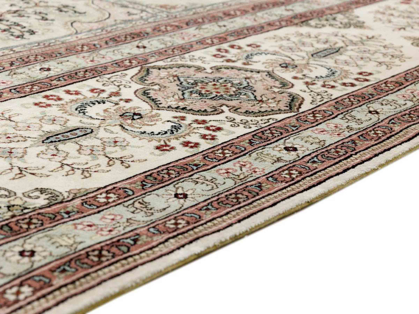 Sehr feiner, hangeknüpfter, chinesischer Hereke Orientteppich aus gesponnener Seide mit Feldmuster von Khademi, weiß, creme. 423x305 cm. Verkauf durch Jupiter Intl.