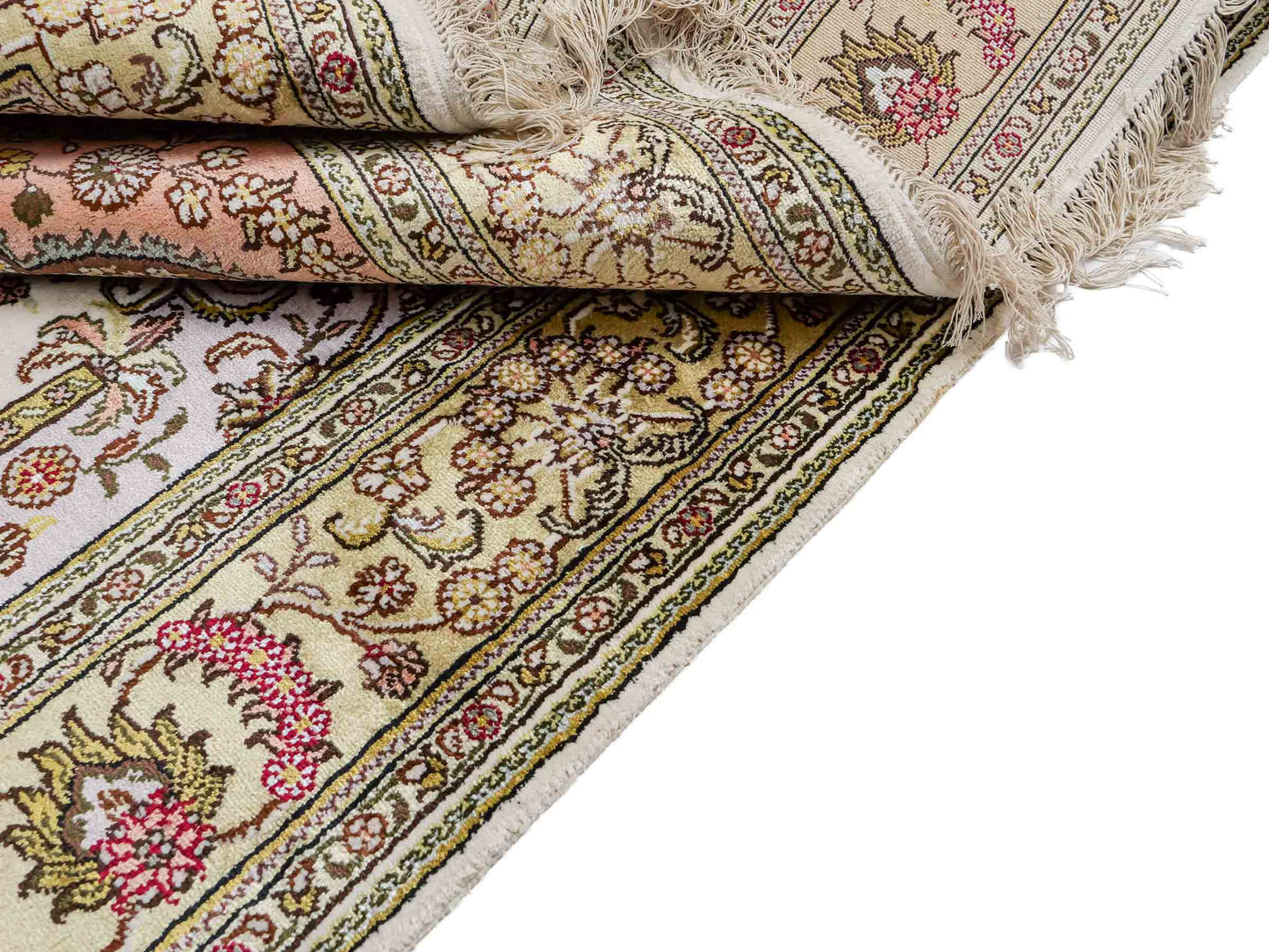Feiner, handgeknüpfter, chinesischer Orientteppich mit Hereke Design aus Kunstseide, weiß, creme, beige. 179x124 cm. Verkauf durch Jupiter Intl.