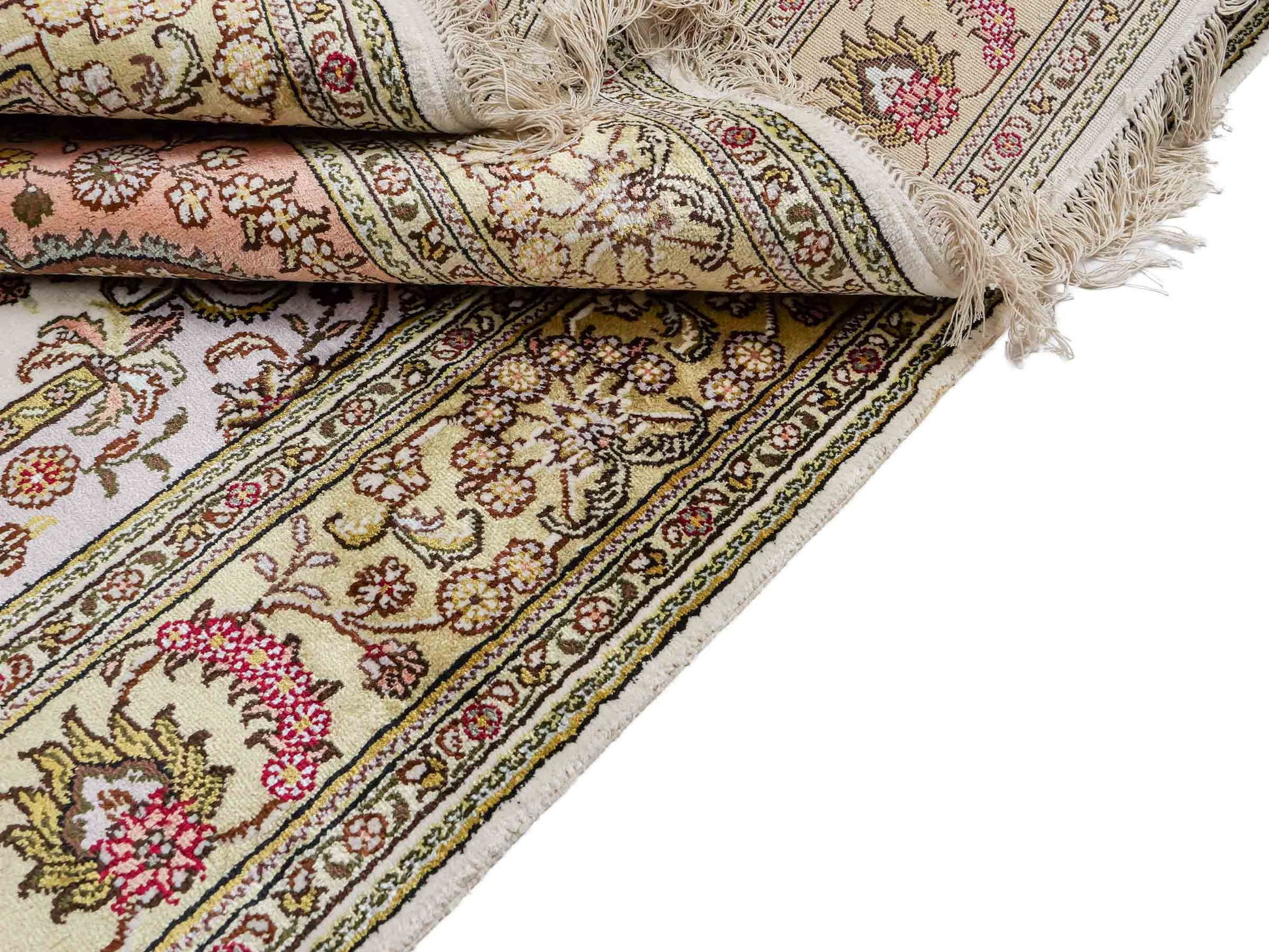 Feiner, handgeknüpfter, chinesischer Orientteppich mit Hereke Design aus Kunstseide, weiß, creme, beige. 179x124 cm. Verkauf durch Jupiter Intl.