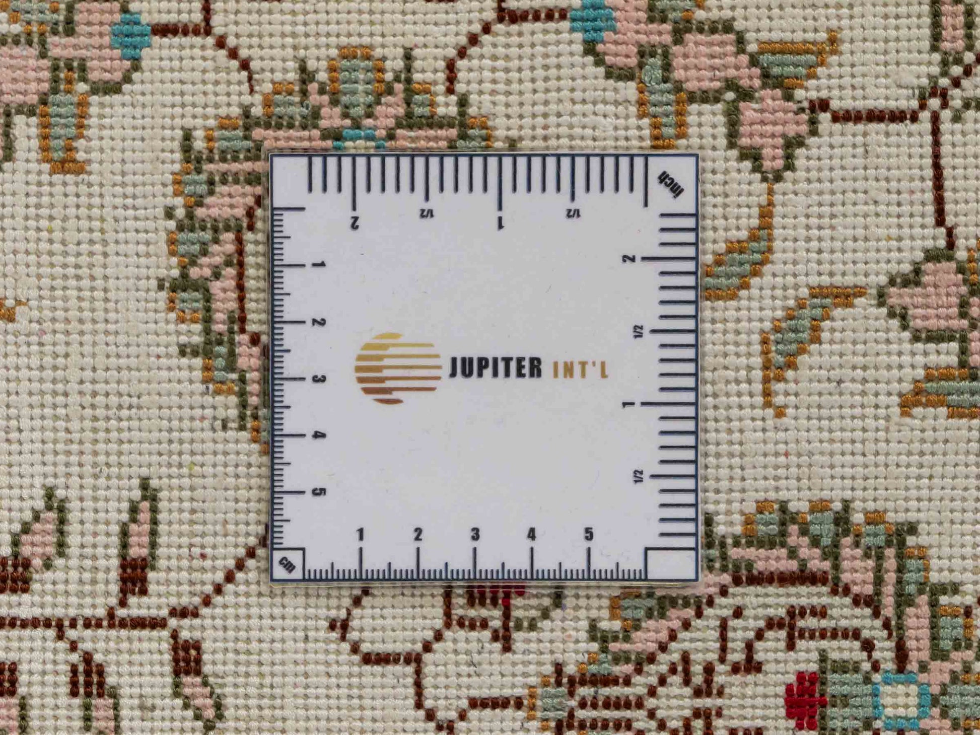 Feiner, handgeknüpfter, chinesischer Orientteppich mit Hereke Design aus Kunstseide, blau, weiß. 263x180 cm. Verkauf durch Jupiter Intl.