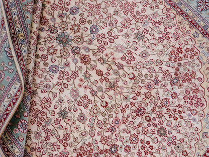 Sehr feiner, handgeknüpfter China Hereke Orientteppich aus Viskose, creme, weiß, blau, rot. 190x123 cm. Verkauf durch Jupiter Intl.