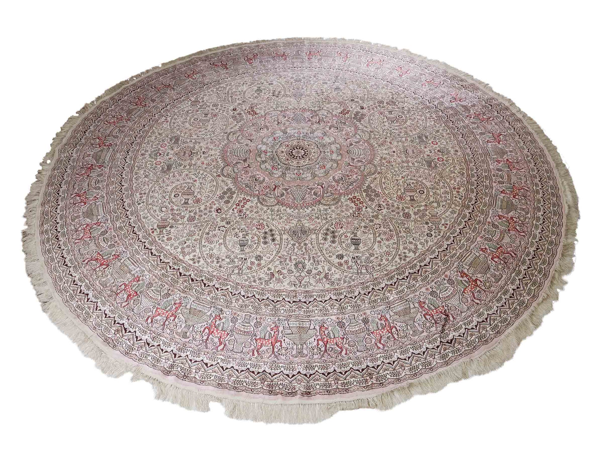 Feiner, handgeknüpfter, runder, chinesischer Orientteppich mit Ghom Design aus Kunstseide, creme, weiß, rosa. 300x300 cm. Verkauf durch Jupiter Intl.