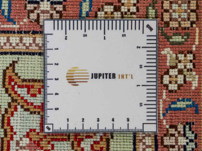 Feiner, handgeknüpfter, chinesischer Orientteppich mit Nain Design aus Kunstseide creme, weiß. 366x277 cm. Verkauf durch Jupiter Intl.