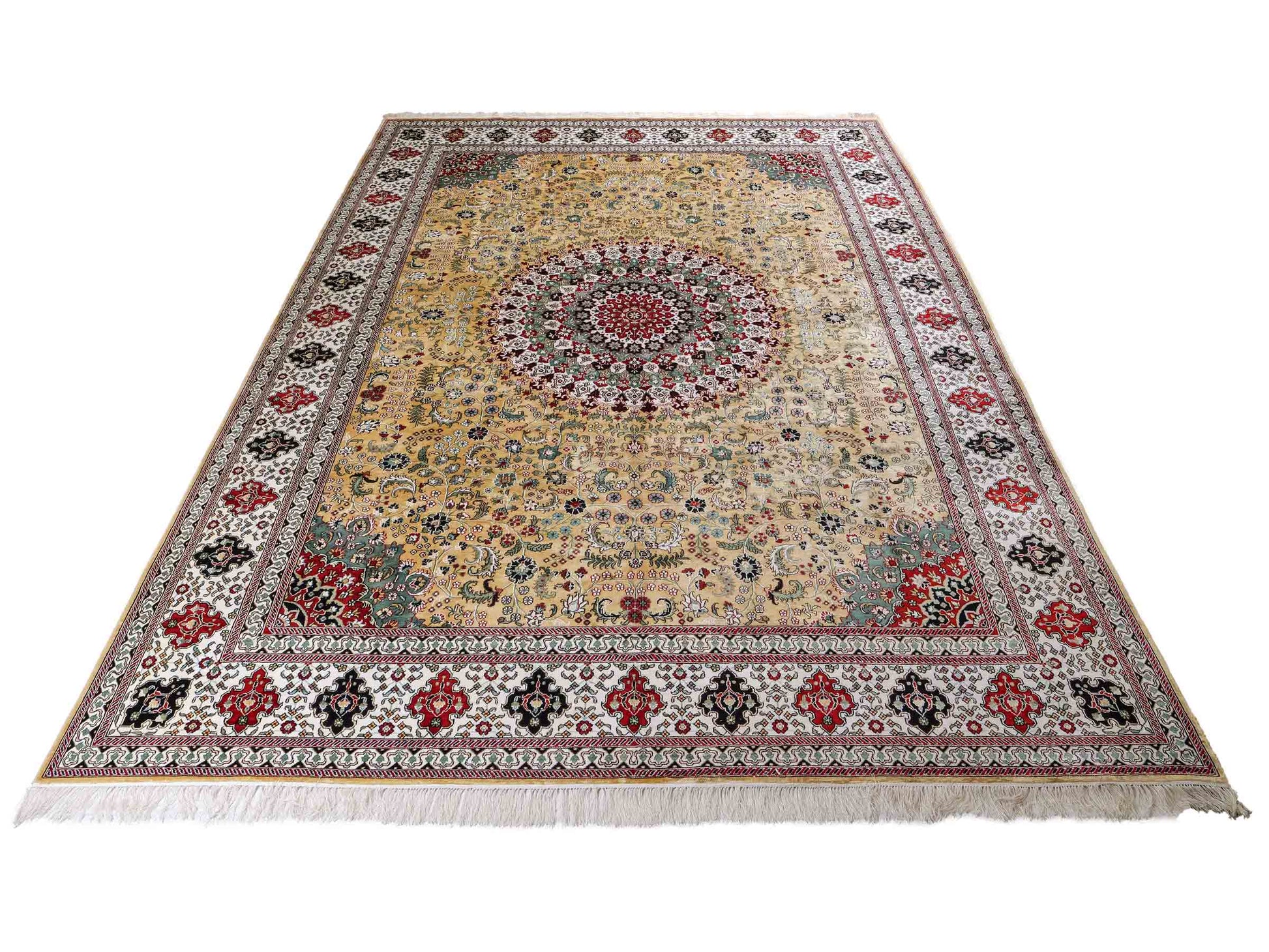 Feiner, handgeknüpfter, chinesischer Orientteppich mit Nain Design aus Kunstseide, gelb, creme, weiß. 373x275 cm. Verkauf durch Jupiter Intl.