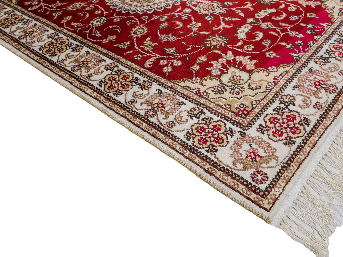 Feiner, handgeknüpfter Nain Orientteppich aus Kunstseide, rot, creme. 117x77 cm. Verkauf durch Jupiter Intl.