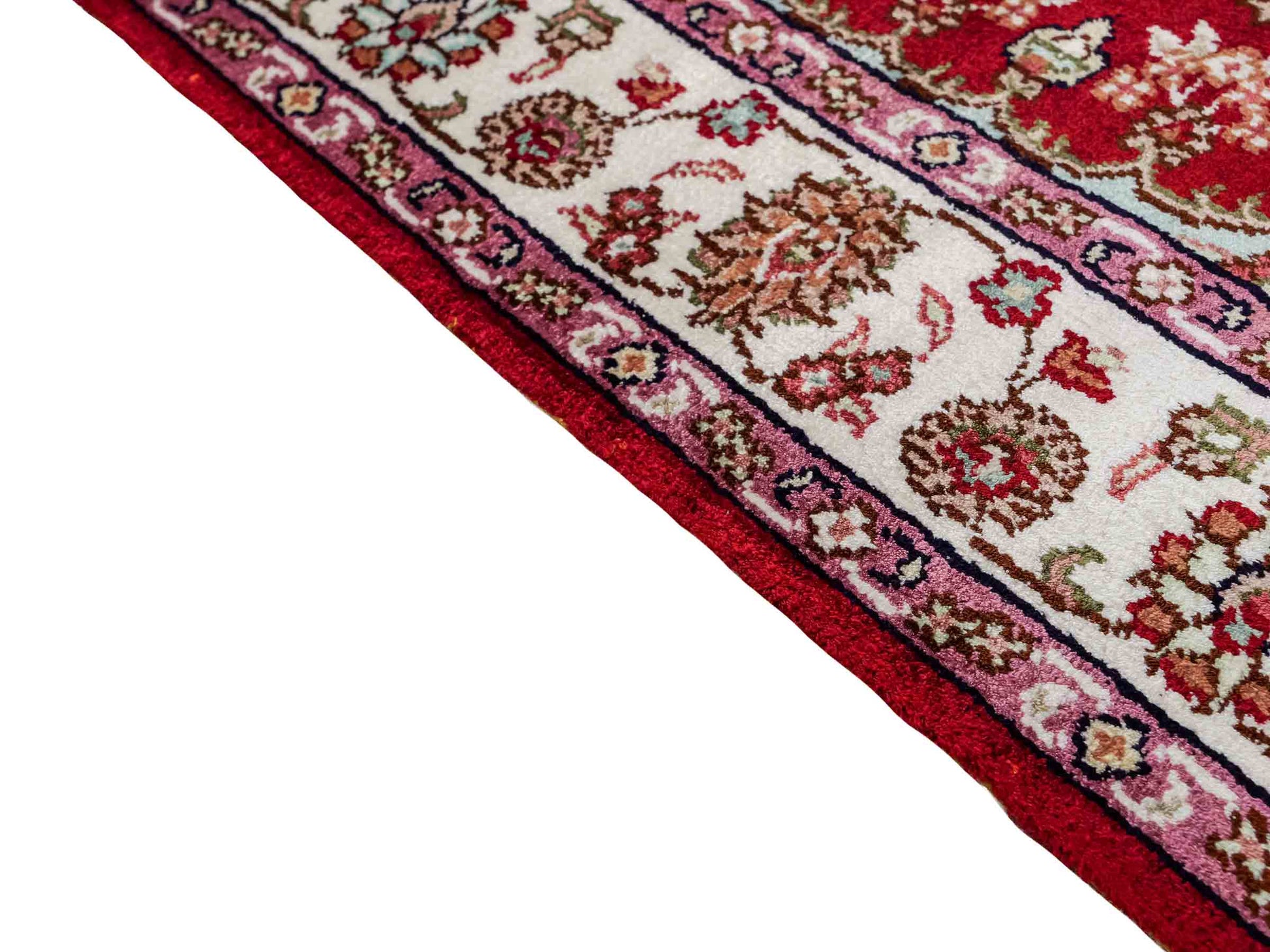 Feiner, handgeknüpfter, chinesischer Orientteppich mit Nain Design aus Kunstseide, rot, creme, weiß. 119x76 cm. Verkauf durch Jupiter Intl.