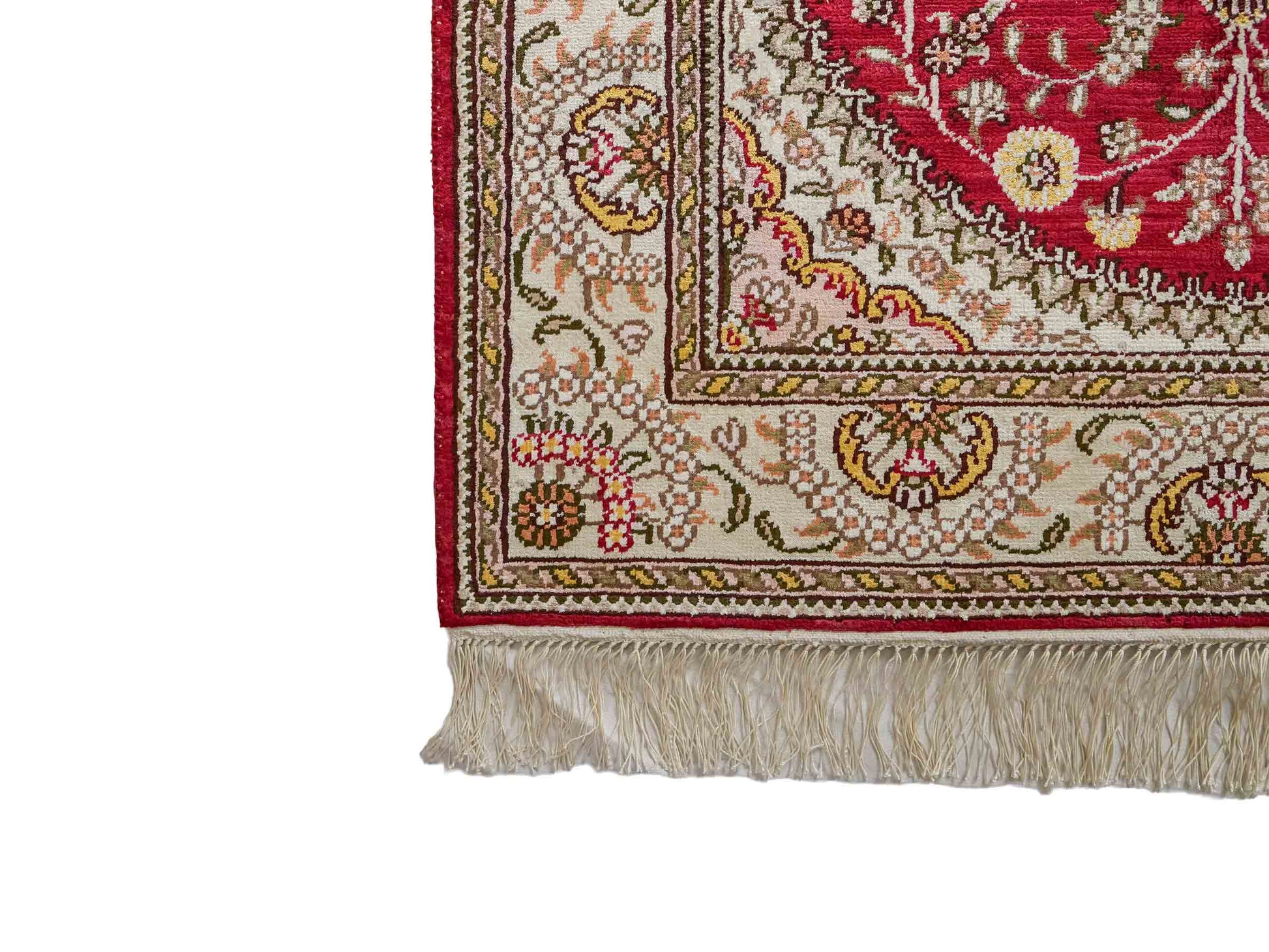 Feiner, handgeknüpfter, chinesischer Orientteppich mit Nain Design aus Kunstseide, rot, weiß, creme. 120x75 cm. Verkauf durch Jupiter Intl.