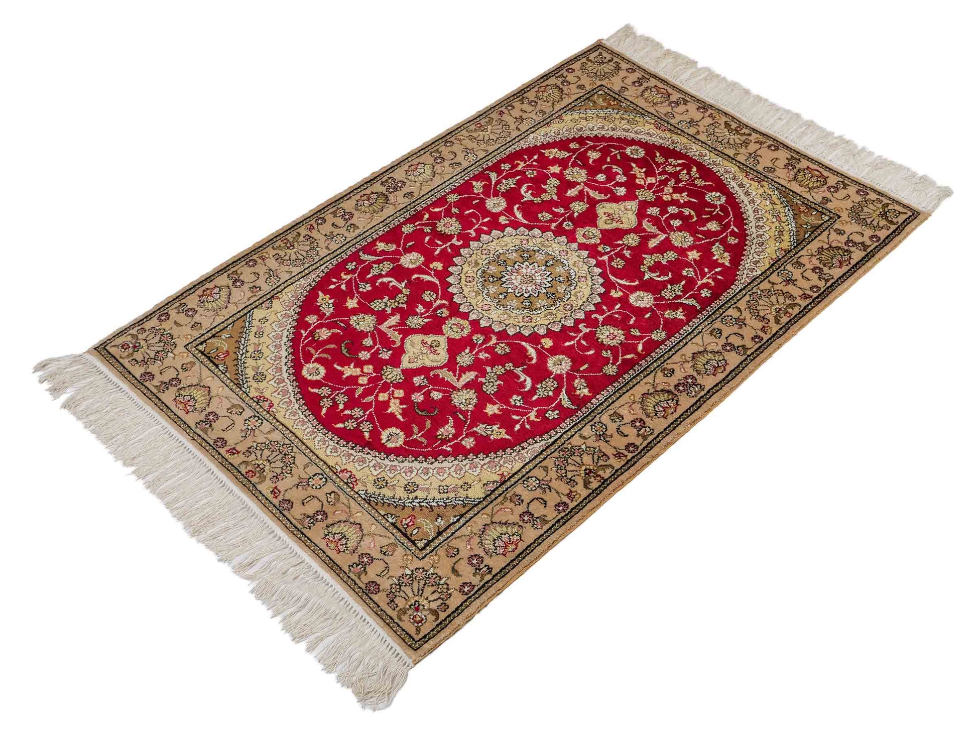 Feiner, handgeknüpfter, chinesischer Orientteppich mit Nain Design aus Kunstseide, rot, beige, gold, creme. 121x78 cm. Verkauf durch Jupiter Intl.