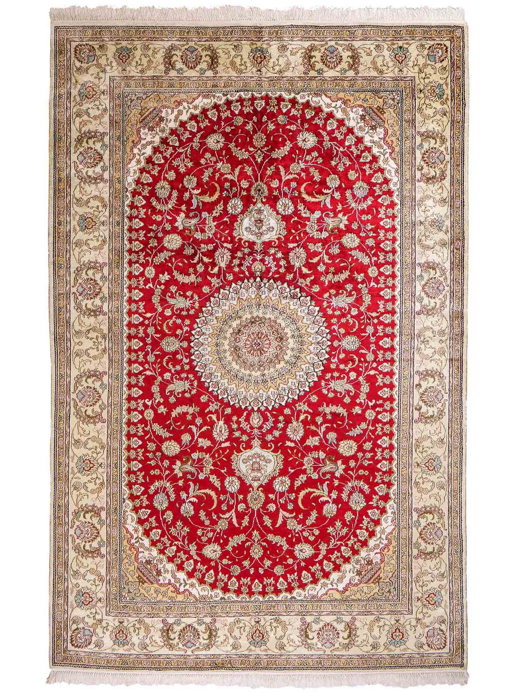 Feiner, handgeknüpfter, chinesischer Orientteppich mit Nain Design aus Kunstseide, rot, creme. 240x153 cm. Verkauf durch Jupiter Intl.
