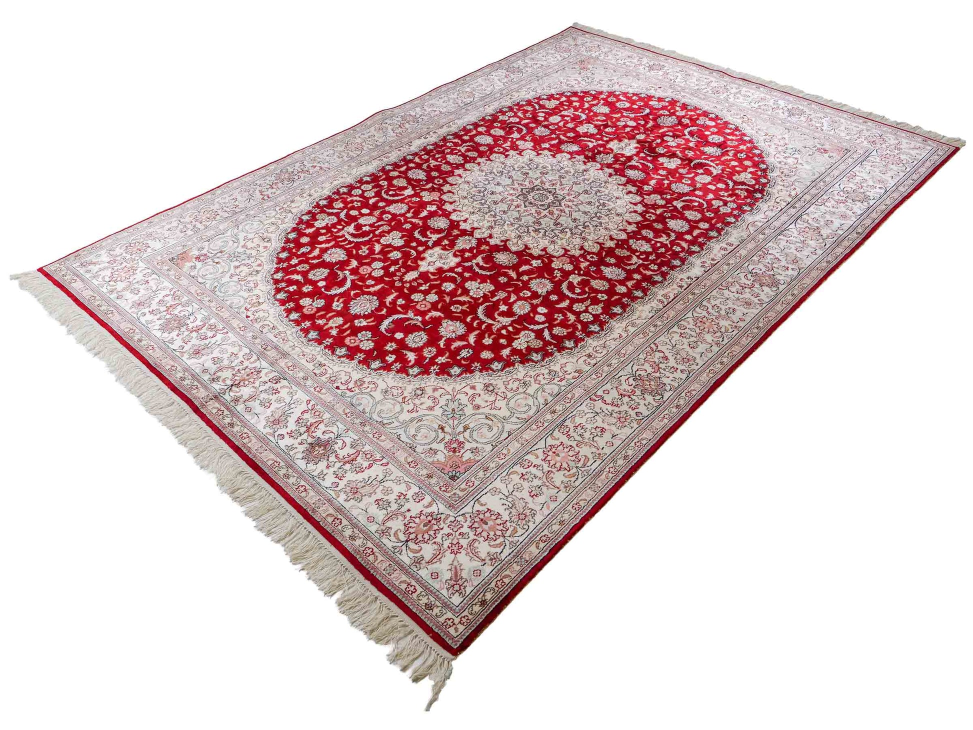 Feiner, handgeknüpfter, chinesischer Orientteppich mit Nain Design aus Kunstseide, rot, weiß, creme. 263x180 cm. Verkauf durch Jupiter Intl.