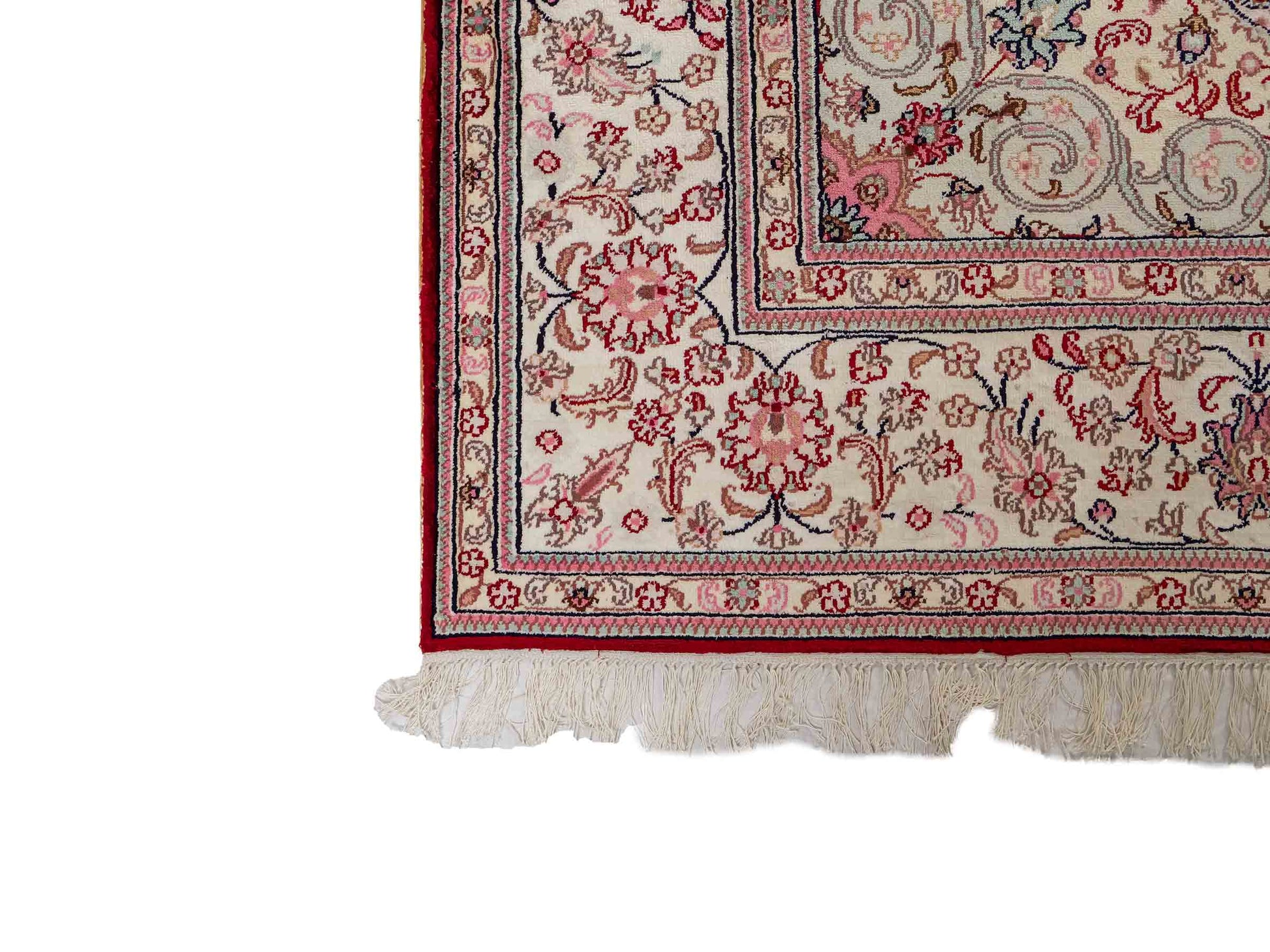 Feiner, handgeknüpfter, chinesischer Orientteppich mit Nain Design aus Kunstseide, rot, weiß, creme. 263x180 cm. Verkauf durch Jupiter Intl.
