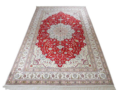 Feiner, handgeknüpfter China Nain Orientteppich aus Kunstseide, rot, weiß. 276x182 cm. Verkauf durch Jupiter Intl.