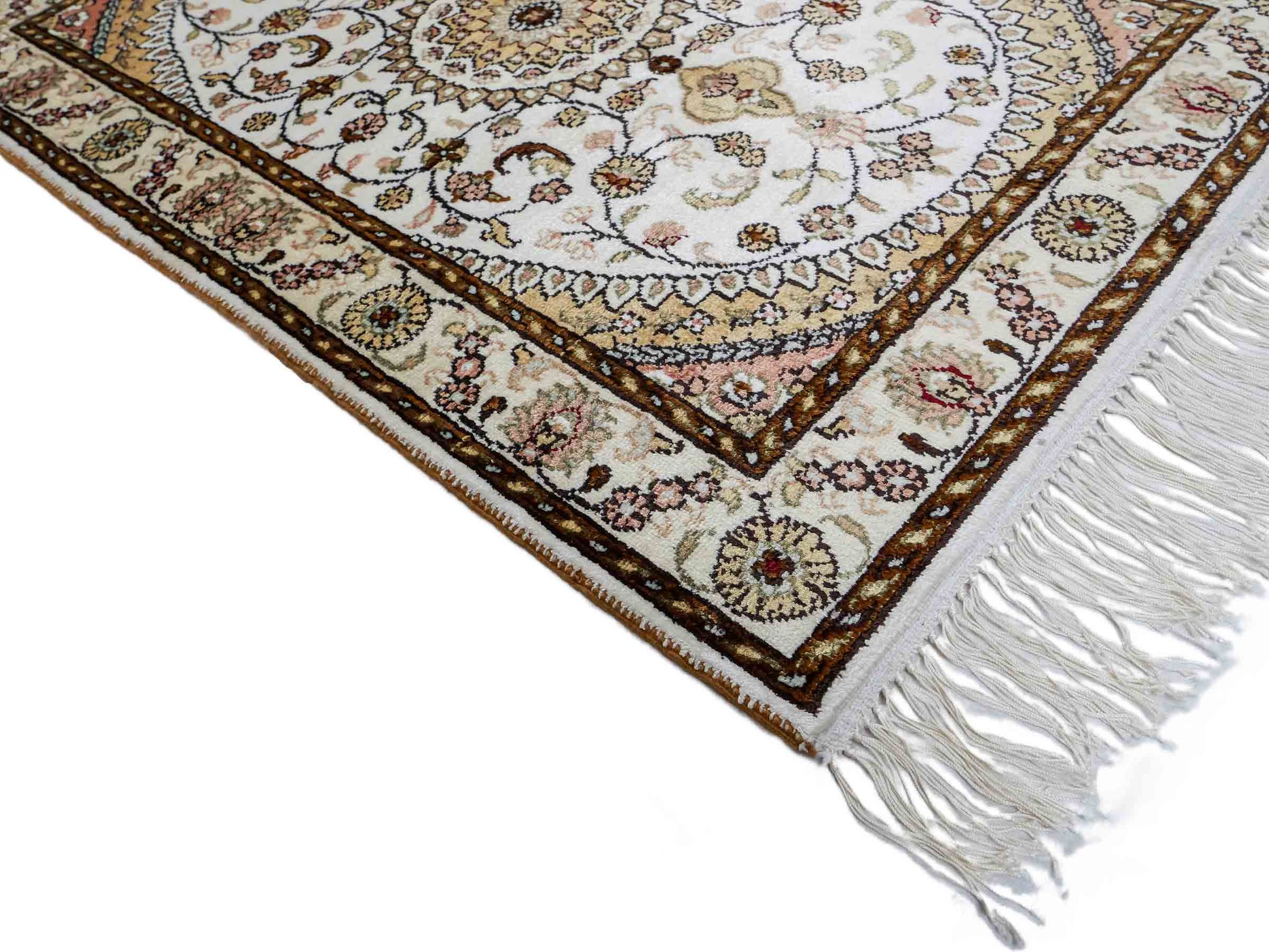 Feiner, handgeknüpfter, chinesischer Orientteppich mit Nain Design aus Kunstseide, weiß, creme, gold. 89x61 cm. Verkauf durch Jupiter Intl.