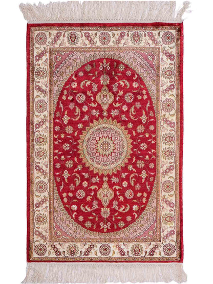 Feiner, handgeknüpfter, chinesischer Orientteppich mit Nain Design aus Kunstseide, rot, creme, weiß. 90x59 cm. Verkauf durch Jupiter Intl.