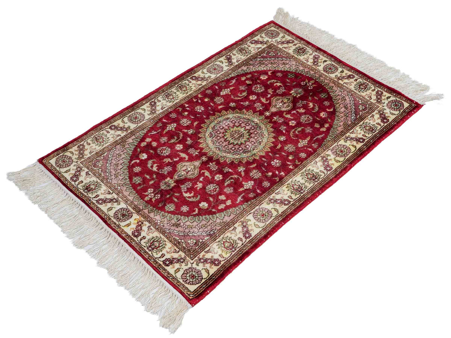 Feiner, handgeknüpfter, chinesischer Orientteppich mit Nain Design aus Kunstseide, rot, creme, weiß. 90x59 cm. Verkauf durch Jupiter Intl.