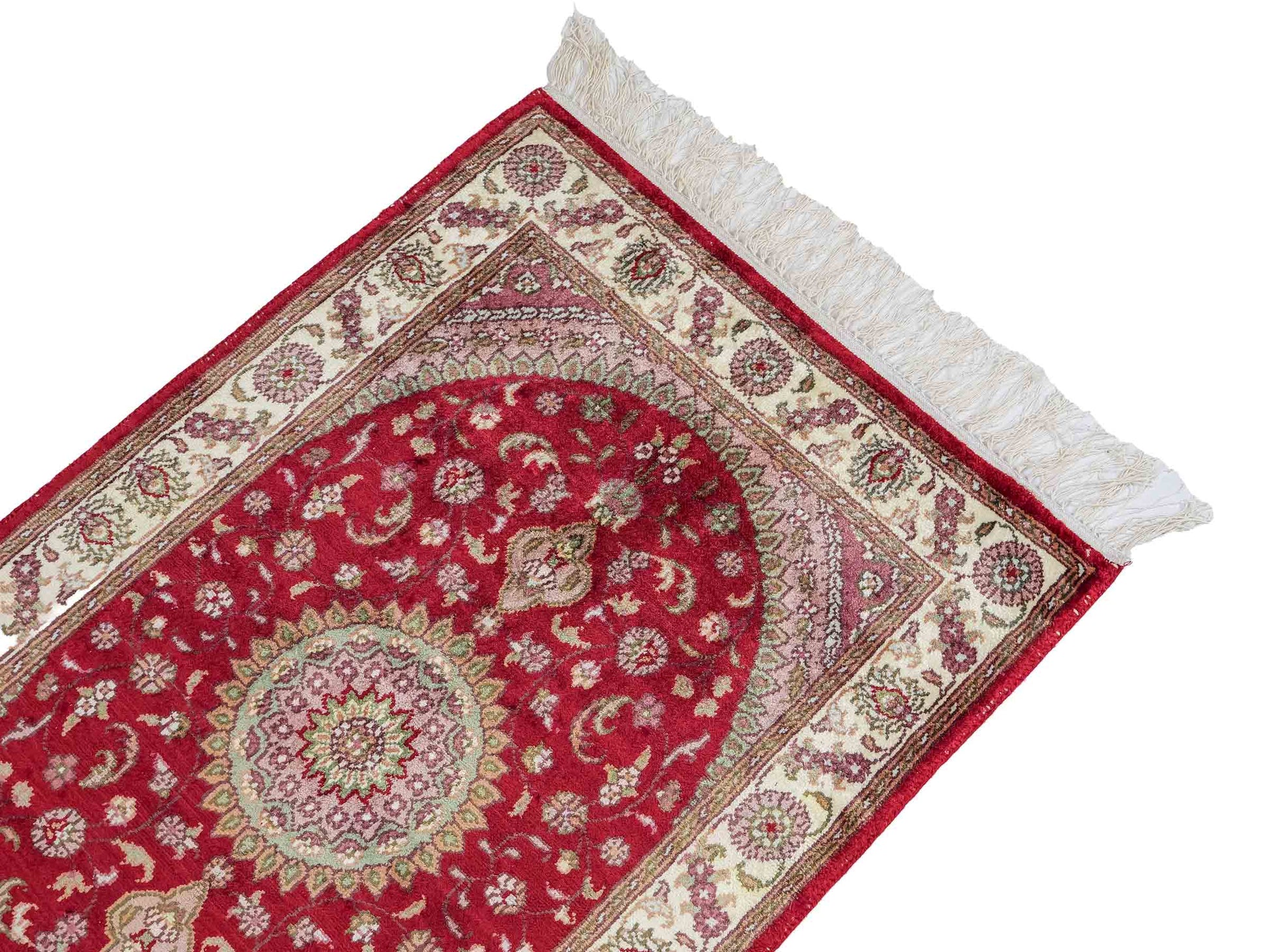 Feiner, handgeknüpfter, chinesischer Orientteppich mit Nain Design aus Kunstseide, rot, creme, weiß. 90x59 cm. Verkauf durch Jupiter Intl.