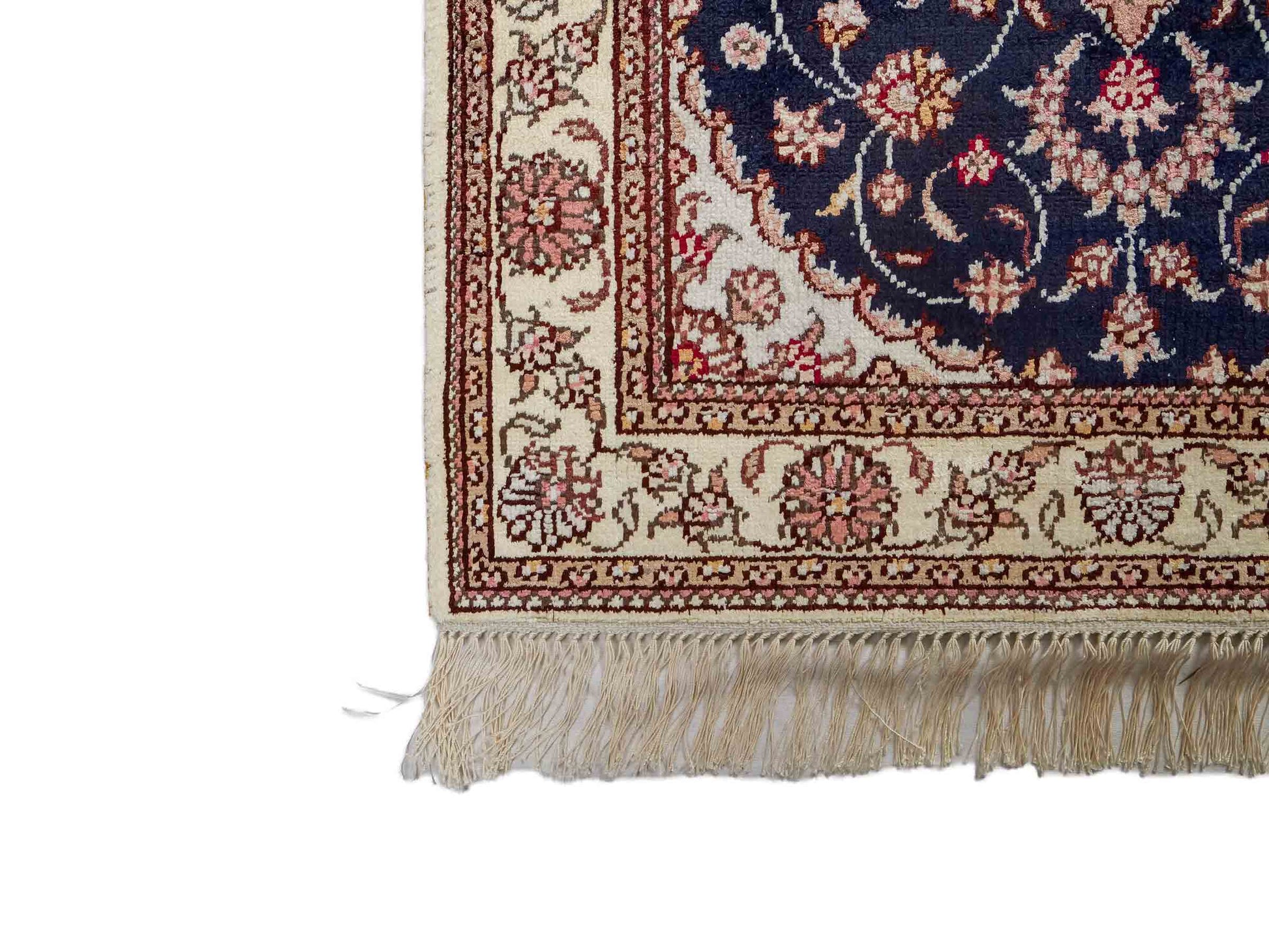 Feiner, handgeknüpfter, chinesischer Orientteppich mit Nain Design aus Kunstseide, blau, creme, weiß. 92x62 cm. Verkauf durch Jupiter Intl.