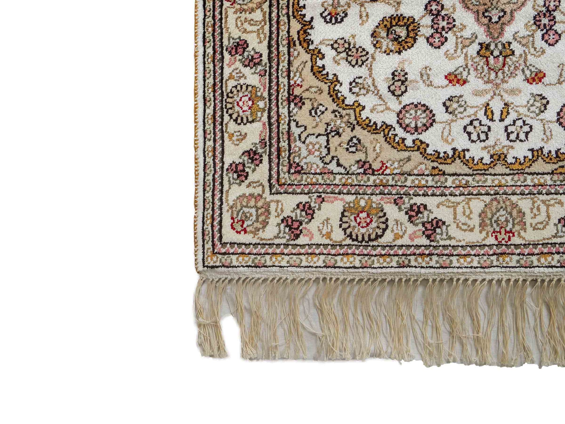 Feiner, handgeknüpfter, chinesischer Orientteppich mit Nain Design aus Kunstseide, creme, weiß, gold. 93x63 cm. Verkauf durch Jupiter Intl.