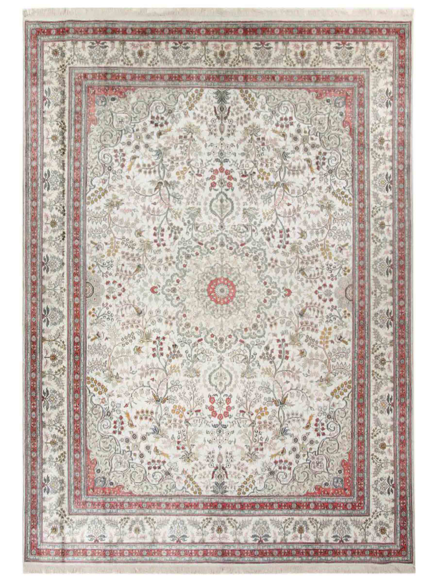 Feiner, handgeknüpfter, chinesischer Orientteppich mit Ghom Design aus Viskose, creme, weiß, rosa. 359x273 cm. Verkauf durch Jupiter Intl.