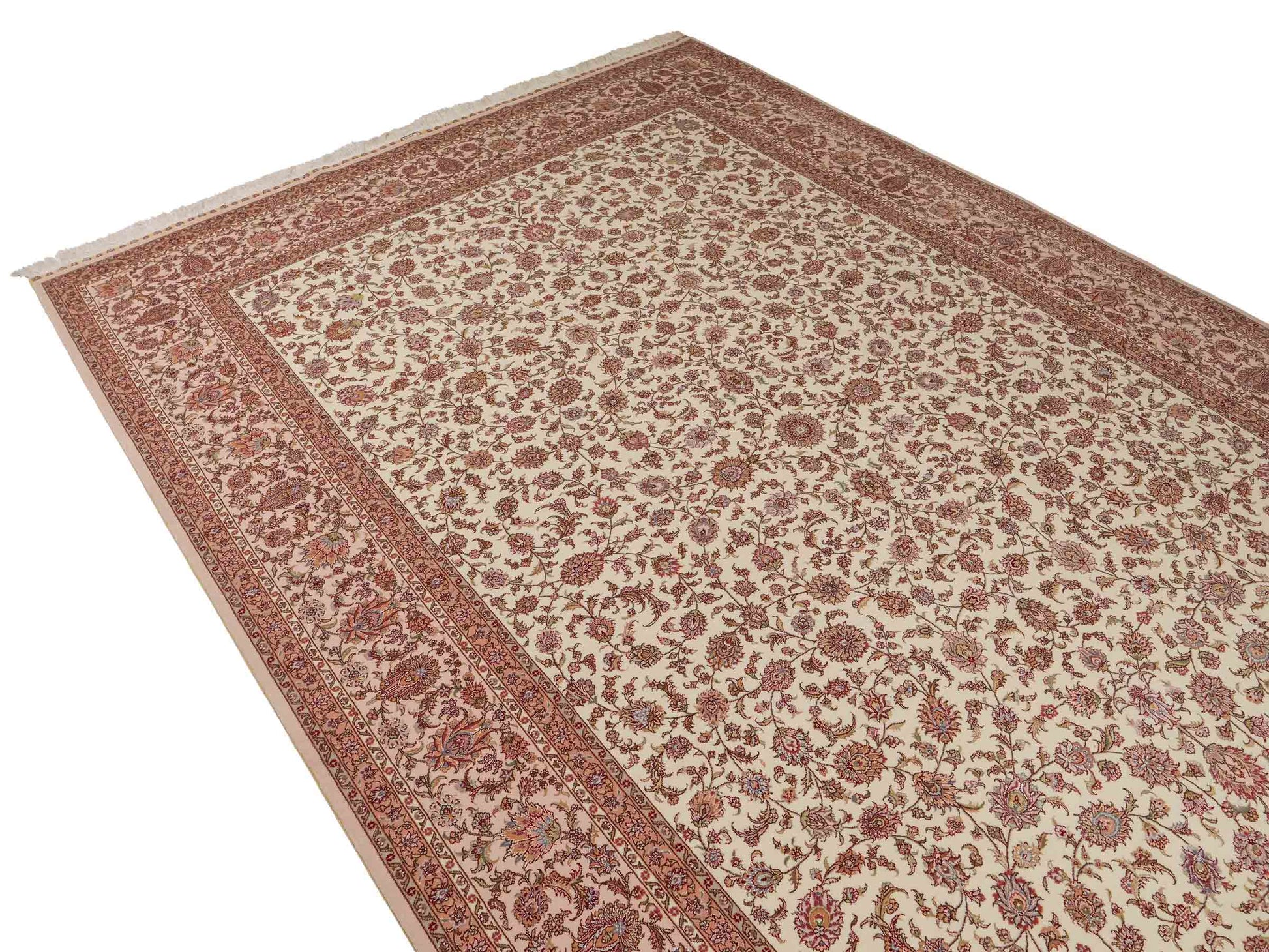 Sehr feiner, handgeknüpfter Khademi Orientteppich mit Täbriz Design aus Wolle mit Seide, creme, weiß, lachs. 304x207 cm. Vertrieb durch Jupiter Intl.