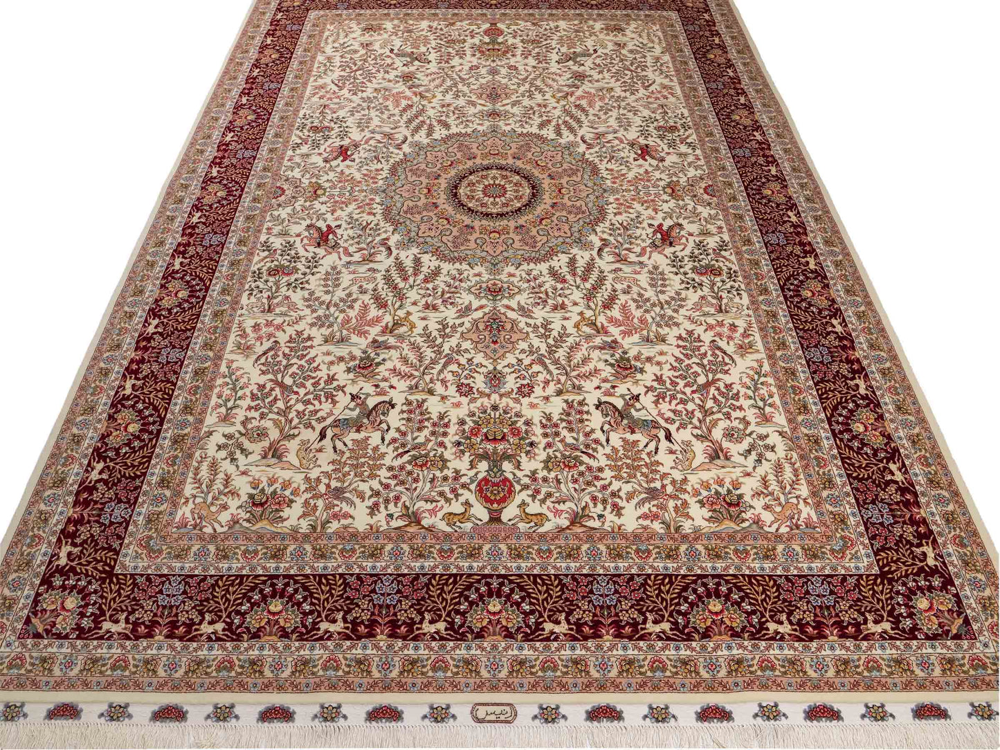 Sehr feiner, handgeknüpfter Khademi Orientteppich mit Täbriz Design aus Wolle mit Seide, creme, weiß, rot. 306x208 cm. Vertrieb durch Jupiter Intl.