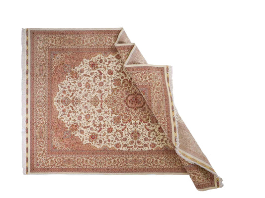 Sehr feiner, handgeknüpfter Khademi Orientteppich mit Täbriz Design aus Wolle mit Seide, creme, beige. 308x207 cm. Vertrieb durch Jupiter Intl.