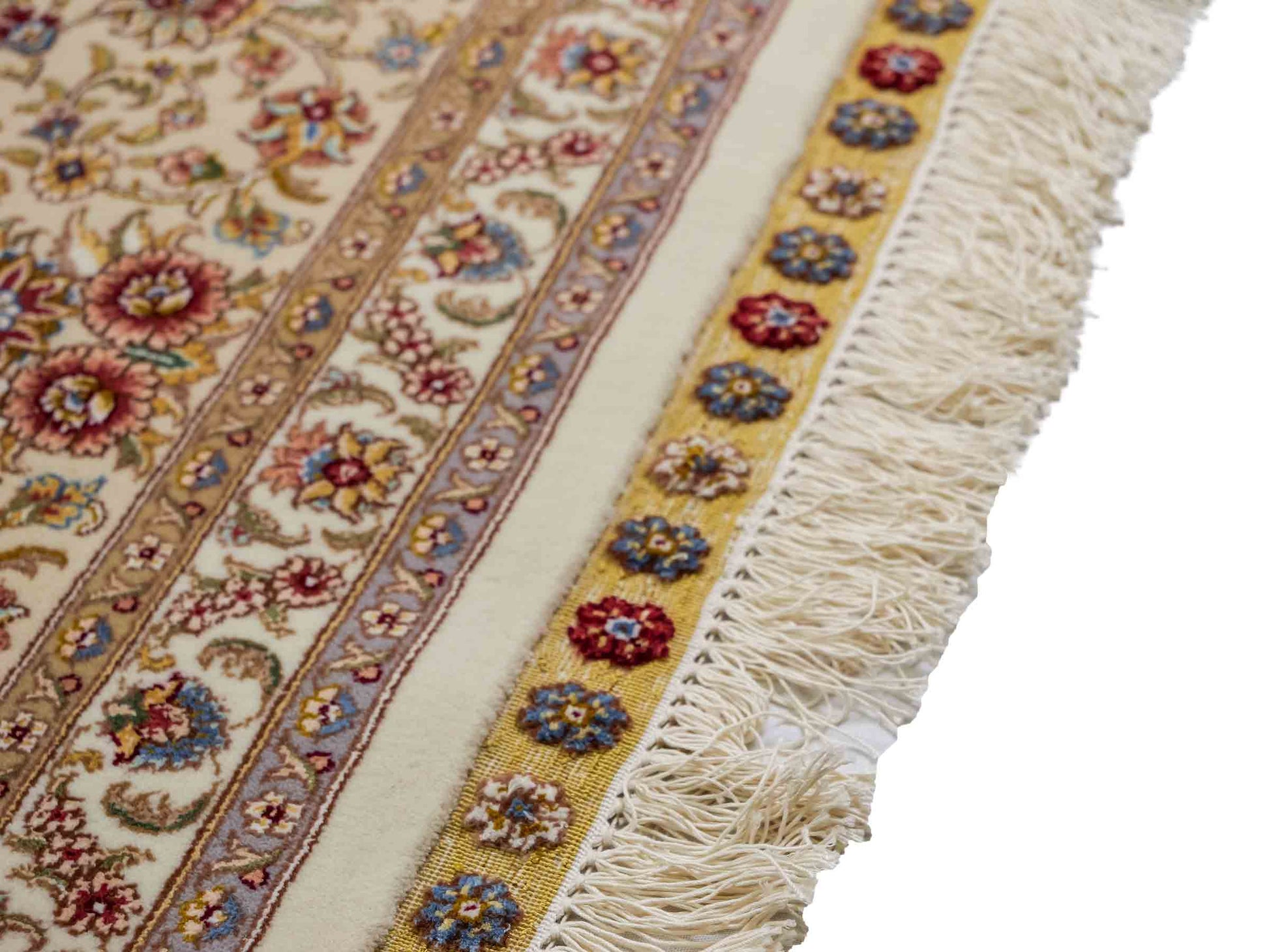 Sehr feiner, handgeknüpfter Khademi Orientteppich mit Täbriz Design aus Wolle mit Seide, creme, beige, gold. 308x245 cm. Vertrieb durch Jupiter Intl.