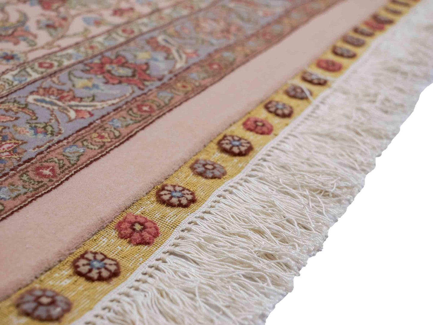 Sehr feiner, handgeknüpfter Khademi Orientteppich mit Täbriz Design aus Wolle mit Seide, creme, rosa, blau. 310x252 cm. Vertrieb durch Jupiter Intl.