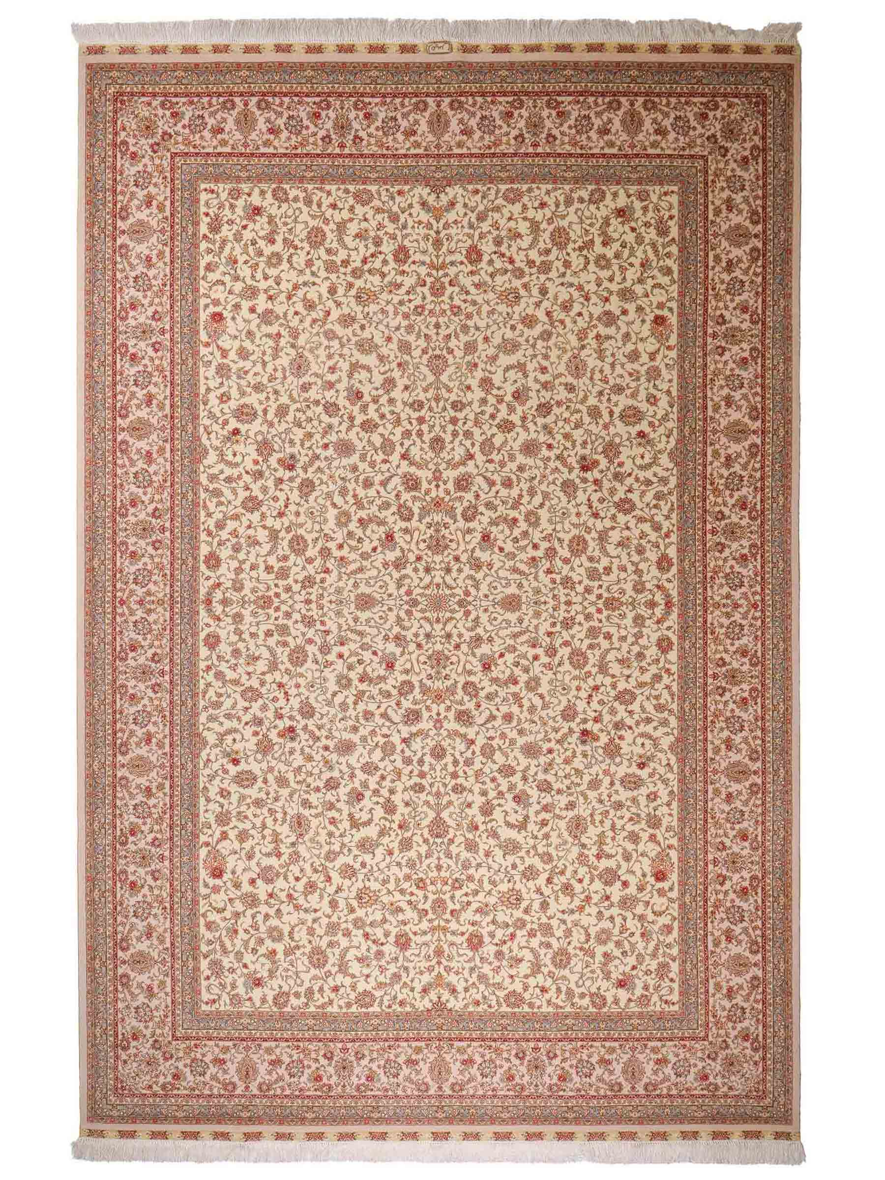 Sehr feiner, handgeknüpfter Khademi Orientteppich mit Täbriz Design aus Wolle mit Seide, creme, weiß, blau. 311x207 cm. Vertrieb durch Jupiter Intl.