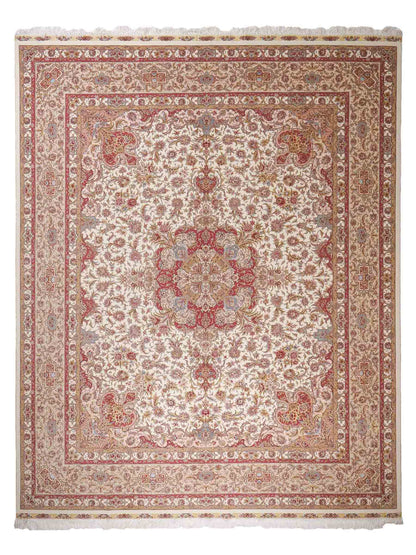 Sehr feiner, handgeknüpfter Khademi Orientteppich mit Täbriz Design aus Wolle mit Seide, creme,  rosa. 312x252 cm. Vertrieb durch Jupiter 