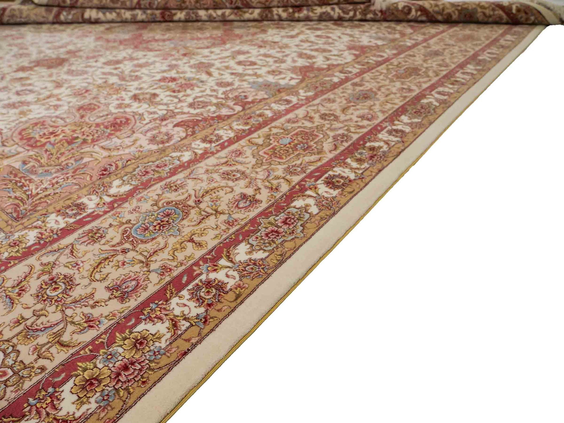 Sehr feiner, handgeknüpfter Khademi Orientteppich mit Täbriz Design aus Wolle mit Seide, creme,  rosa. 312x252 cm. Vertrieb durch Jupiter 