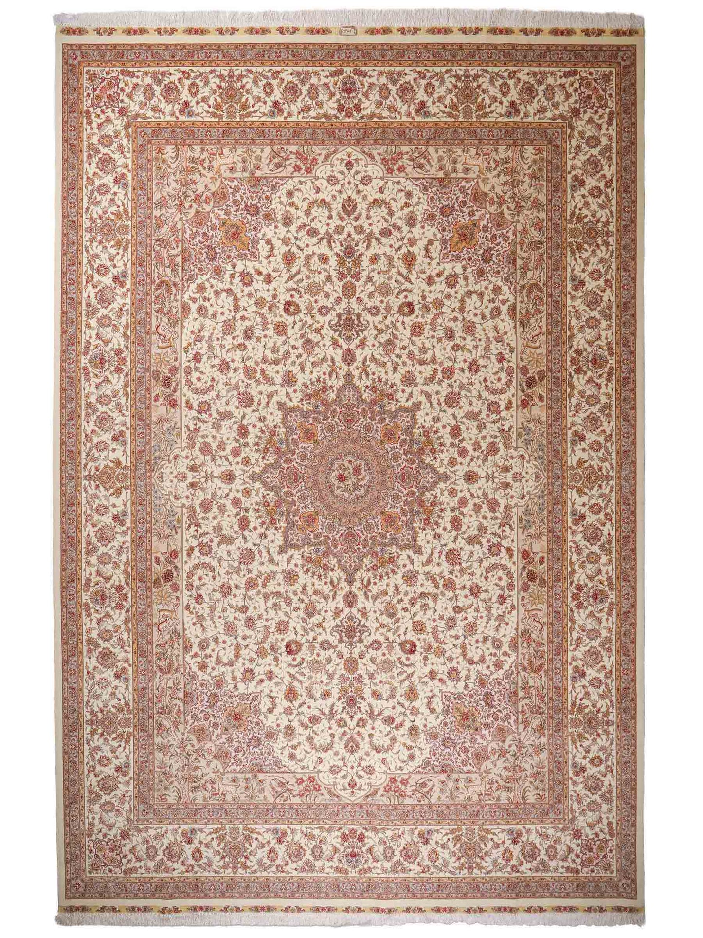 Sehr feiner, handgeknüpfter Khademi Orientteppich mit Täbriz Design bestehend aus Wolle und Seide, beige und creme. 374x258 cm. Vertrieb durch Jupiter Intl.