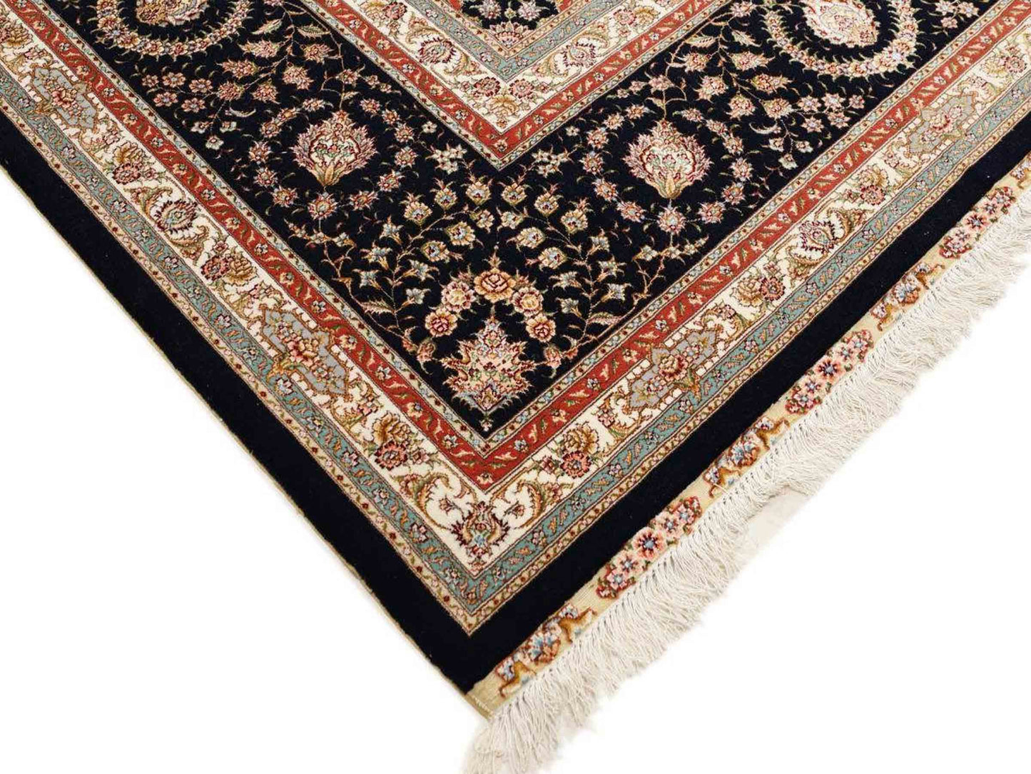 Sehr feiner, handgeknüpfter Khademi Orientteppich mit Täbriz Design aus Wolle mit Seide, creme, blau, orange. 426x305 cm. Vertrieb durch Jupiter Intl.