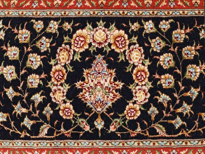 Sehr feiner, handgeknüpfter Khademi Orientteppich mit Täbriz Design aus Wolle mit Seide, creme, blau, orange. 426x305 cm. Vertrieb durch Jupiter Intl.