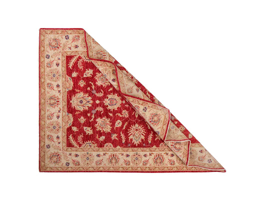 Feiner, handgeknüpfter Ziegler Farahan Chobi Orientteppich aus reiner Wolle mit Allover-Muster von Khademi. Größe: 197 x 154 cm. Farbe: Rot, gold. RB3-1882. Ursprung: Afghanistan. Verkauf durch JUPITER Intl.