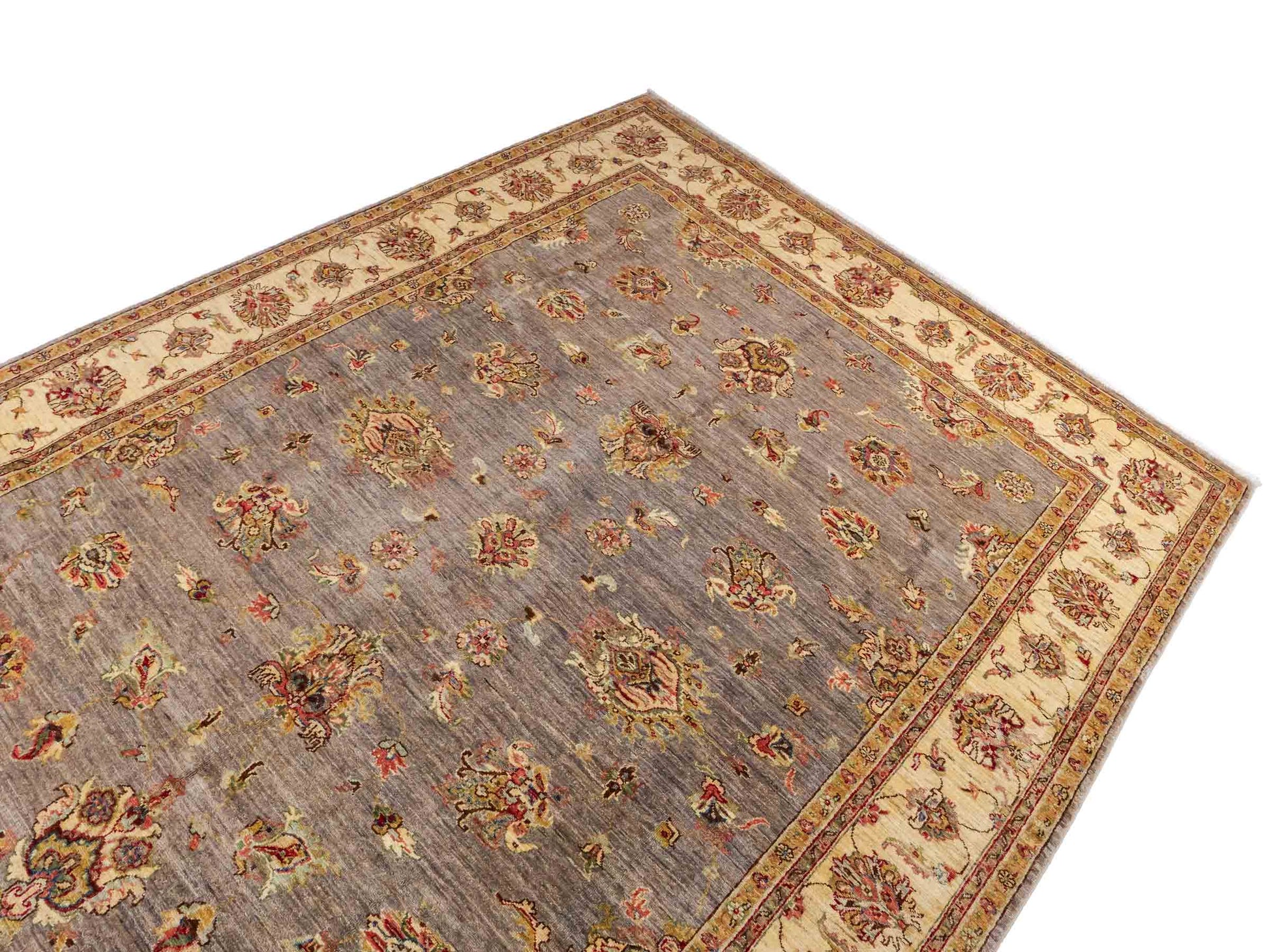 Feiner, handgeknüpfter Ziegler Farahan Chobi Orientteppich aus reiner Wolle mit Allover-Muster von Khademi. Größe: 296 x 206 cm. Farbe: Grau, gold. RB3-1038. Ursprung: Afghanistan. Verkauf durch JUPITER Intl.