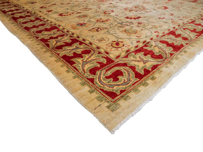 Handgeknüpfter, pakistanischer Ziegler Farahan Orientteppich aus Wolle von Khademi. Größe: 257 x 244 cm. Farbe: Beige, rot. Verkauf durch JUPITER Intl.