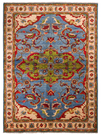 Feiner, handgeknüpfter Ziegler Kazak Chobi Orientteppich aus reiner Wolle mit geometrischem Medaillon-Muster von Khademi. Größe: 189 x 145 cm. Farbe: Blau. RB3-B2725. Ursprung: Afghanistan. Verkauf durch JUPITER Intl.