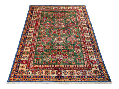 Handgeknüpfter, afghanischer Ziegler Orientteppich aus Wolle von Khademi. Größe: 206 x 150 cm. Farbe: Grün. Verkauf durch JUPITER Intl.