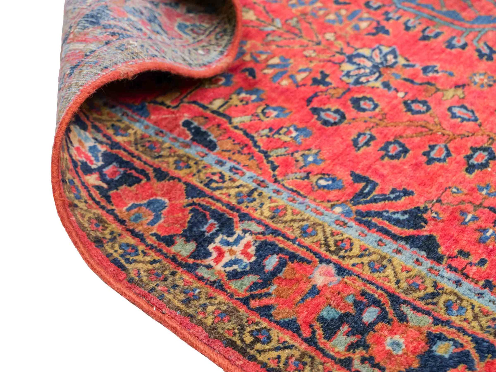 Feiner, handgeknüpfter, antiker Sarough Perserteppich aus Wolle von Khademi. Farbe: Rot. Größe: 207 x 137 cm. Vertrieb durch JUPITER Intl.
