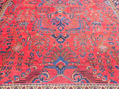 Feiner, handgeknüpfter, antiker Sarough Perserteppich aus Wolle von Khademi. Farbe: Rot. Größe: 207 x 137 cm. Vertrieb durch JUPITER Intl.