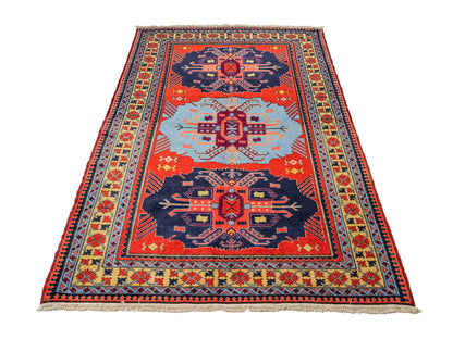 Handgeknüpfter, persischer Ardebil Dorfteppich aus Wolle von Khademi. Farbe: Rot, blau. Größe: 190 x 130 cm. Verkauf durch JUPITER Intl.
