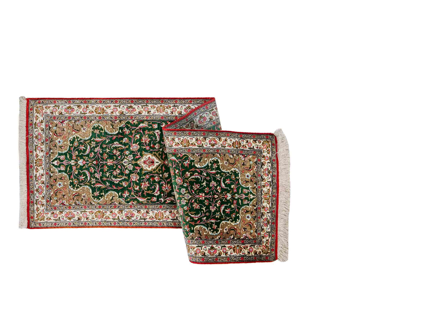 Sehr feiner, handgeknüpfter Ghom Läufer-Seidenteppich aus Persien, grün. Größe: 148 cm x 48 cm. KB4-1314. Verkauf durch Jupiter Intl.